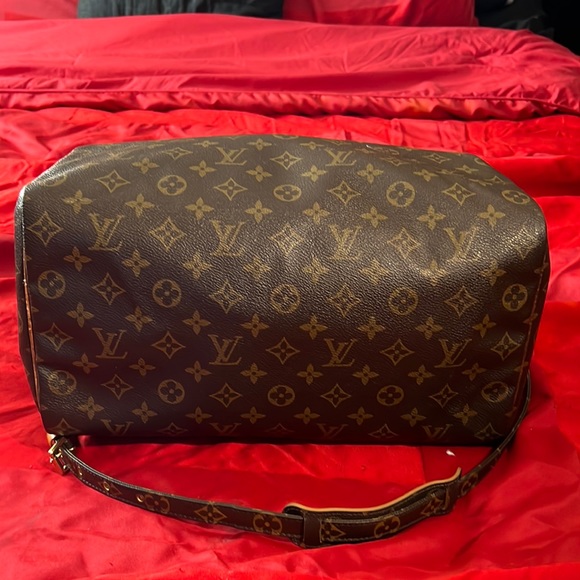 Authentic vintage Louis Vuitton authentic speedy 35 without the strap! - Picture 8 of 14